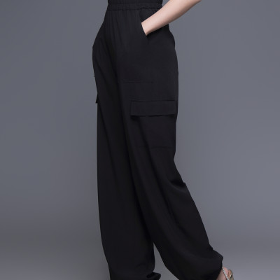 Quần nữ xen lụa đen túi hộp rút ống LM112412