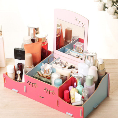 Khay để mỹ phẩm và đồ trang sức có gương smiley 17 - Màu Ngẫu Nhiên