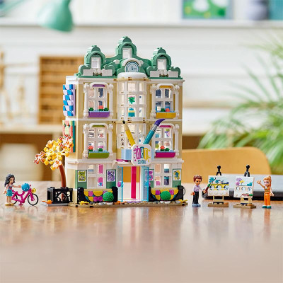 Đồ Chơi LEGO Trường Hội Họa Của Emma 41711 (844 chi tiết)