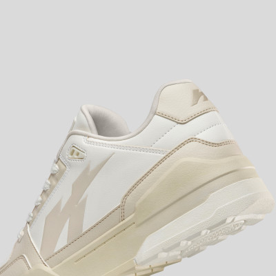 Giày Thể Thao Nữ Biti’s Hunter X LiteDash - Festive Edition 2K24: Lush Beige ​HSW007506KEL (Kem lợt)