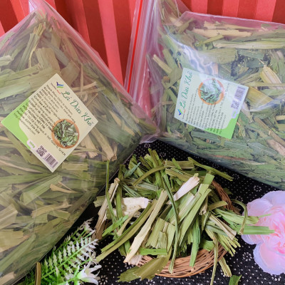 Lá Dứa Khô Viettin Mart 100g