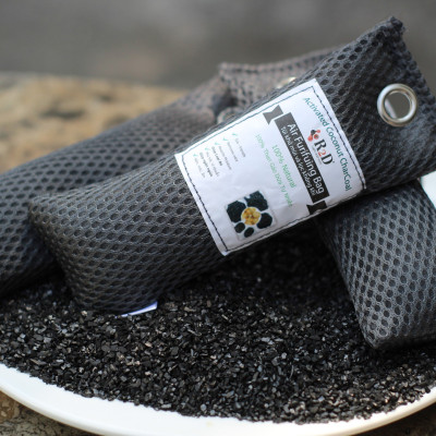 Túi hút ẩm khử mùi và lọc không khí cho tủ Giày Dép (hộp 4 túi nhỏ) làm từ Than hoạt tính gáo dừa