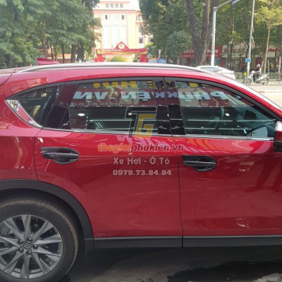 Bộ ốp tay nắm cửa, hõm cửa xe Mazda CX5, CX-5 2018-2020 vân Carbon