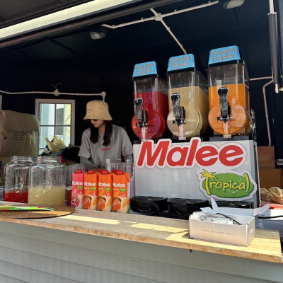 Nước Ép Hỗn Hợp Vải Và Nho Trắng Malee Tropical 1L - NK Thái Lan | 20% White Grape Juice Mixed Lychee Juice 1L