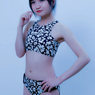 Bộ Đồ Bikini Nữ LMcation  - Áo bikini thể thao & Quần bikini LMcation Lena - Màu Hoa Nhí Đen Trắng