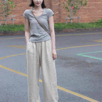 Quần suông nữ form rộng, cùng với thiết kế bo chun có dây rút tạo cảm giác cực kì thoải mái QD09