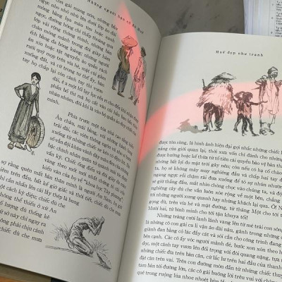 Sách - Huế đẹp như tranh (Nhã Nam HCM)