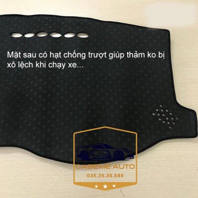 [VINFAST LUX SA2.0] Thảm Taplo 3 Lớp Dành Cho Xe VINFAST LUX SA2.0, Nhung Lông Cừu Và Da Vân Carbon Cao Cấp - Hàng Chính Hãng