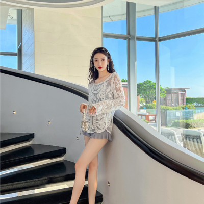 Áo ren lưới đi biển mặc khoác ngoài bikini dài tay dáng chui đầu sexy quyến rũ