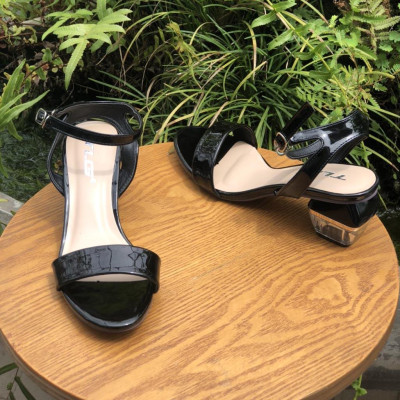 Sandal 5 phân gót mika hot trend  trẻ trung năng động 21334