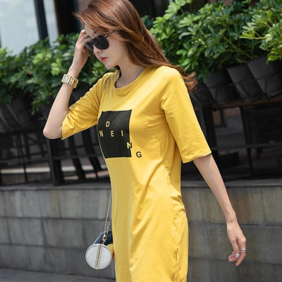 Đầm thun suông xẻ tà in chữ 105