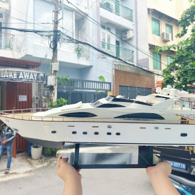 Mô hình thuyền gỗ cao cấp, du thuyền hiện đại AZIMUT JUMBO 100, mô hình du thuyền trang trí thủ công chính hãng