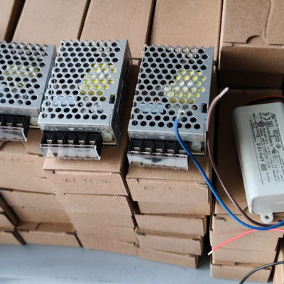 Nguồn Meanwell HDR-60-5 Hàng nhập khẩu