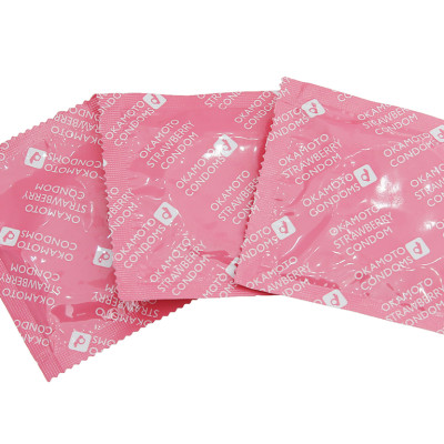 Bao Cao Su Hương Dâu - Có Gel Bôi Trơn - Nhật Bản - okamoto Strawberry - Chính Hãng