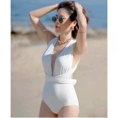 Bikini Liền Tam Giác Nữ Xẻ Sâu Ngực Quyến Rũ