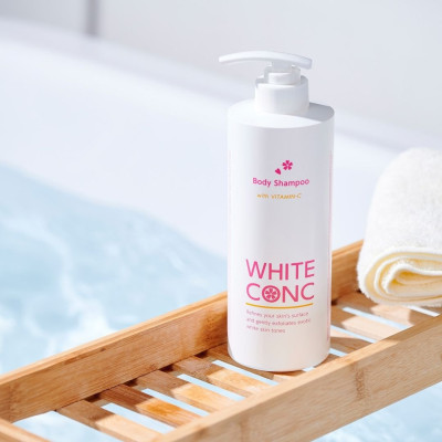 Sữa Tắm Dưỡng Trắng Da Toàn Thân Hoa Anh Đào White Conc Body Shampoo Cii Sakura (Chai 600 mL)