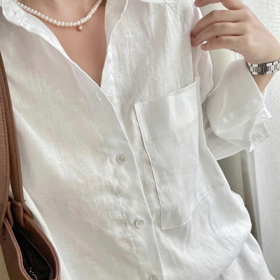 Set bộ sang chảnh áo sơ mi va quần short xẻ tôn dáng, tôn da màu trắng, new style hottrend 2025