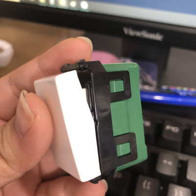 Công tắc 2 chiều Panasonic WEV5002SW dòng Wide - Hàng chính hãng