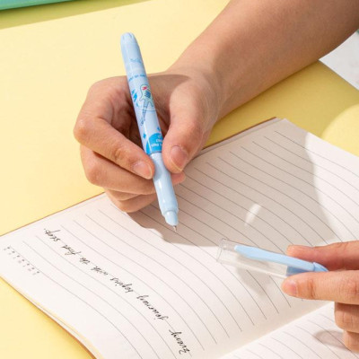 Bút Máy Nhựa Deli 0.5 mm - Phiên Bản Sơn Tùng M-TP Giới Hạn - Deli Q887 - Màu Xanh Dương