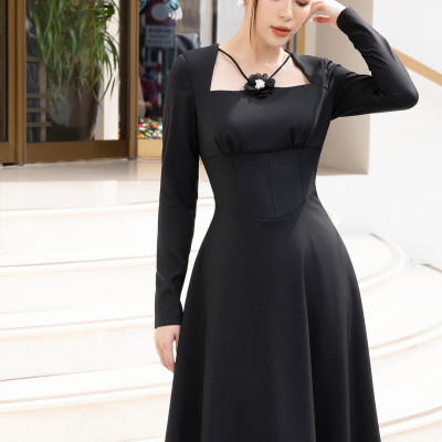 Đầm xòe dài tay màu đen Crepuscolo Thiết kế cao cấp WHITE CHIC