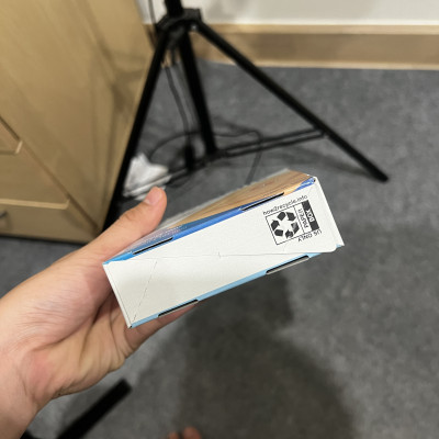 Hộp 4 miếng gạc khử trùng chống thấm nước màu da, có bông thấm hút dịch mủ, cỡ lớn 3M Nexacare Awp34, thương hiệu Mỹ