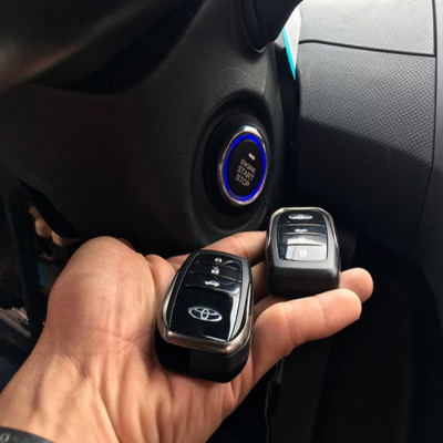 Bộ chìa khóa thông minh START-STOP điều khiển từ xa OVI dành cho ô tô Toyota, Honda, Hyundai, Nissan, Ford, Kia, Mazda, Mitsubishi, Chevrolet, VinFast