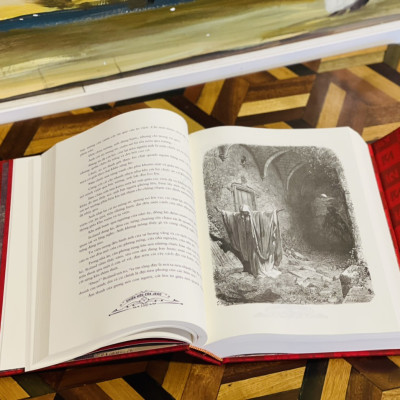 (Bìa lụa tơ tằm in 150 cuốn, tặng 1 bookmark và 1 postcard) – CHIẾN HỮU CỦA JEHU – Alexandre Dumas – Anh Đức - Phuc Minh Books – NXB Văn Học